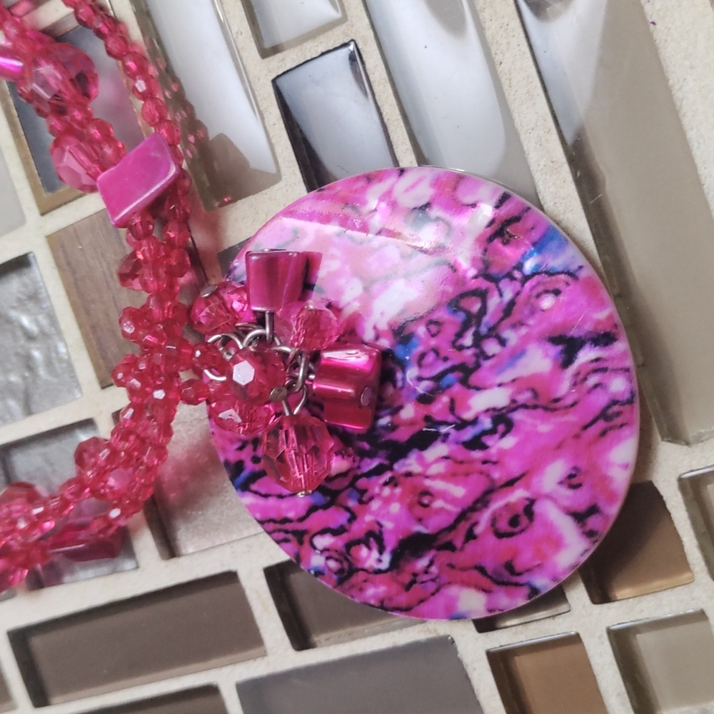 Vintage Mother of Pearl necklace